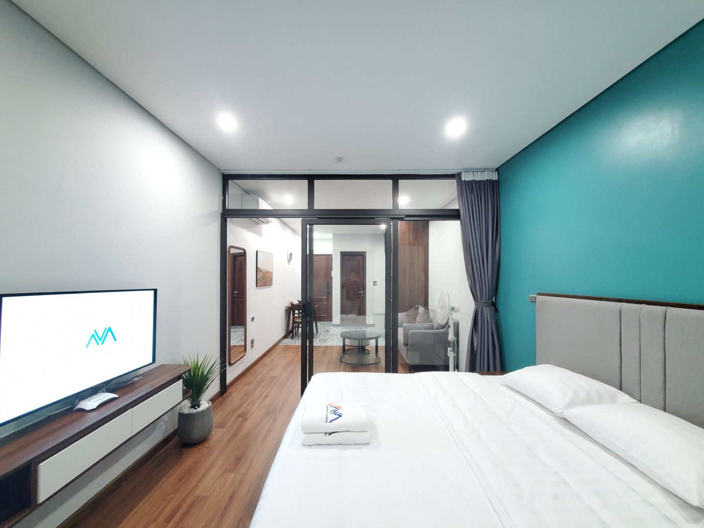 VNA HOTEL